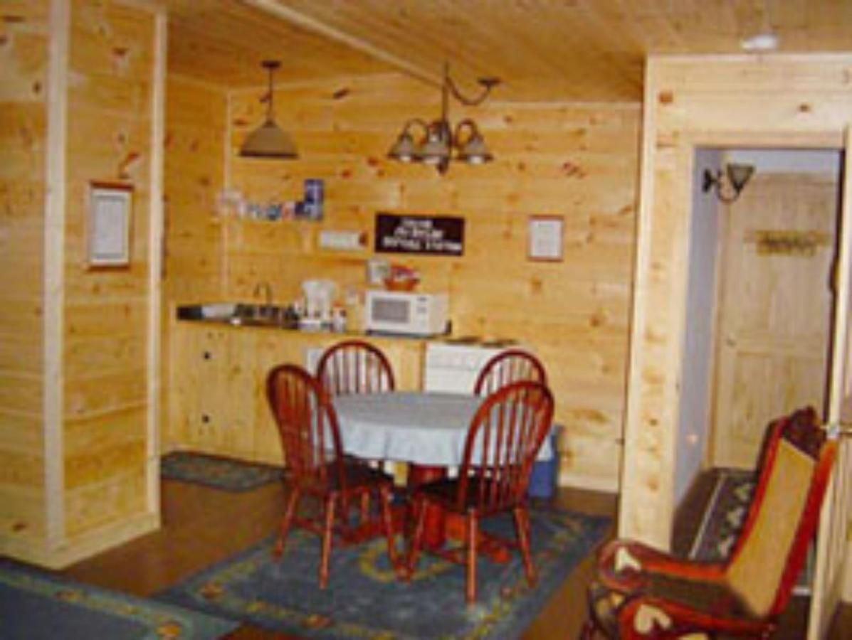Misty Mountain Ranch B&B Maggie Valley Exterior photo